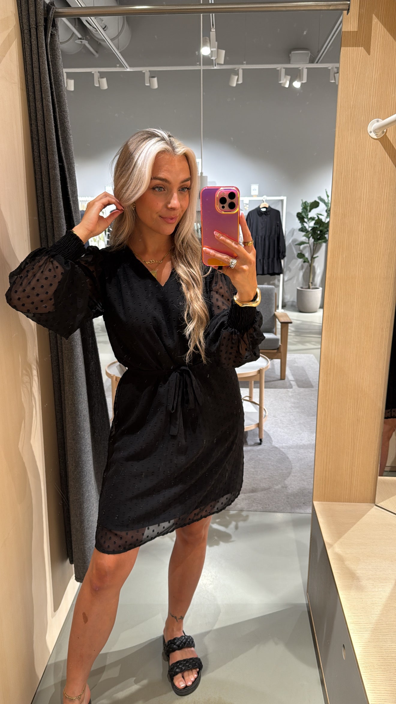 VIEDEE Short Dress - Black